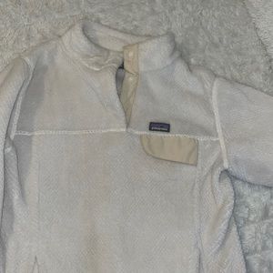 Patagonia sweater must go! Never wear anymore
